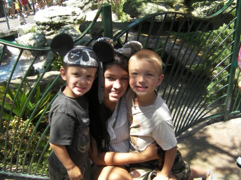 SANYO DIGITAL CAMERA